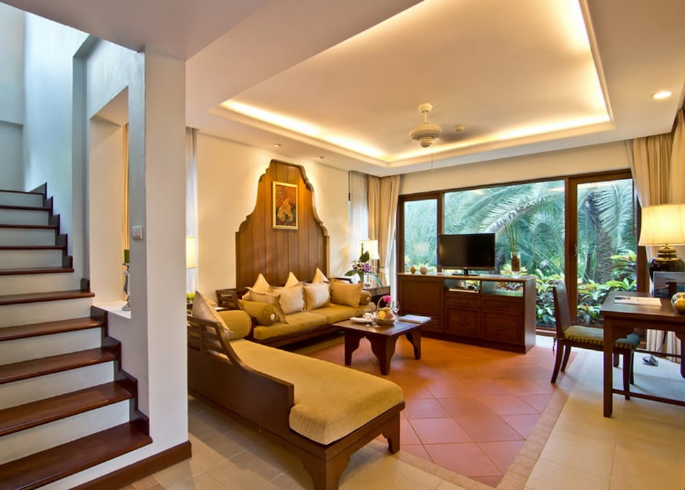 Ravindra Beach Resort and Spa 50/76