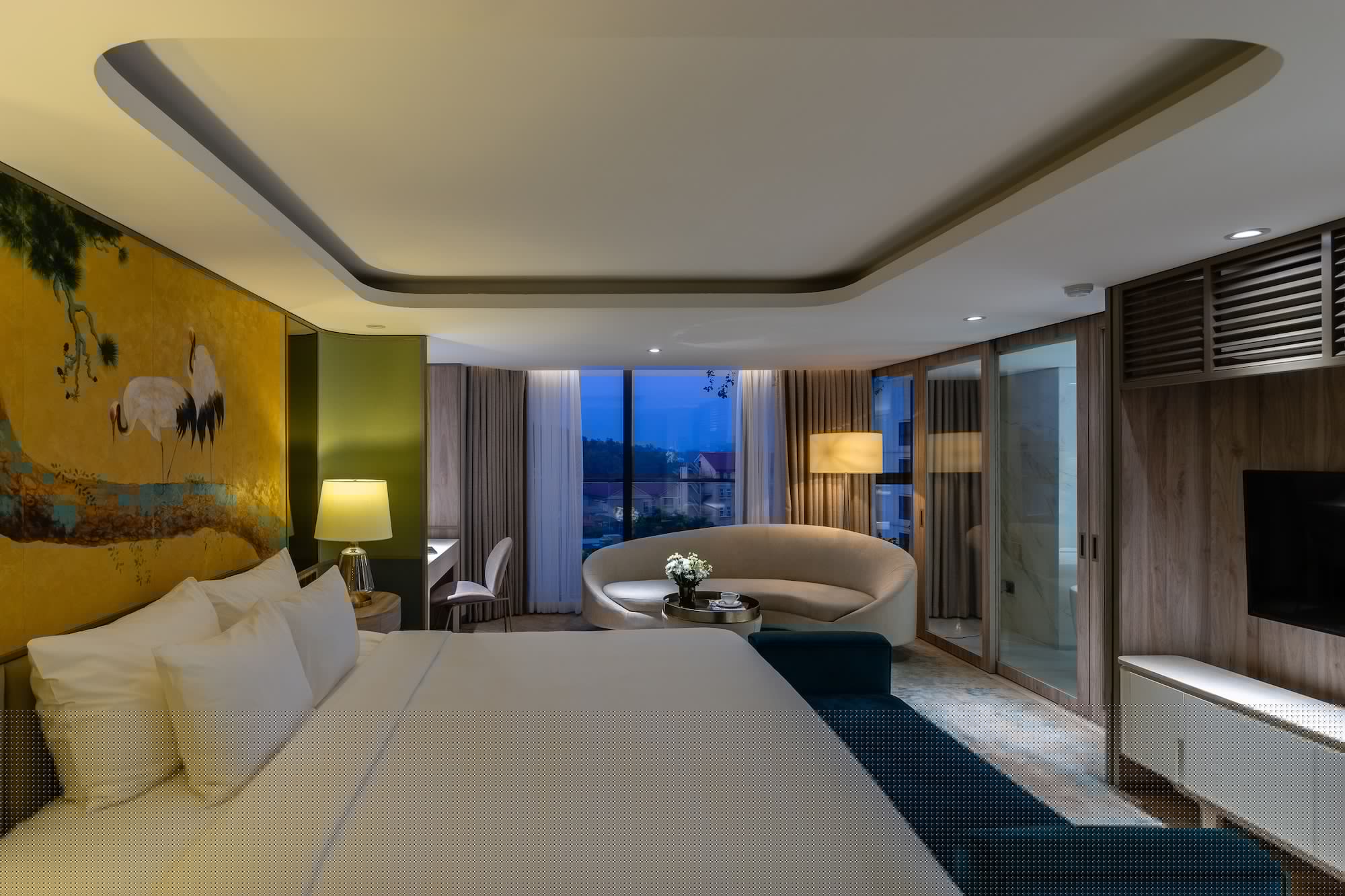 SKY, EXECUTIVE, SUITE
