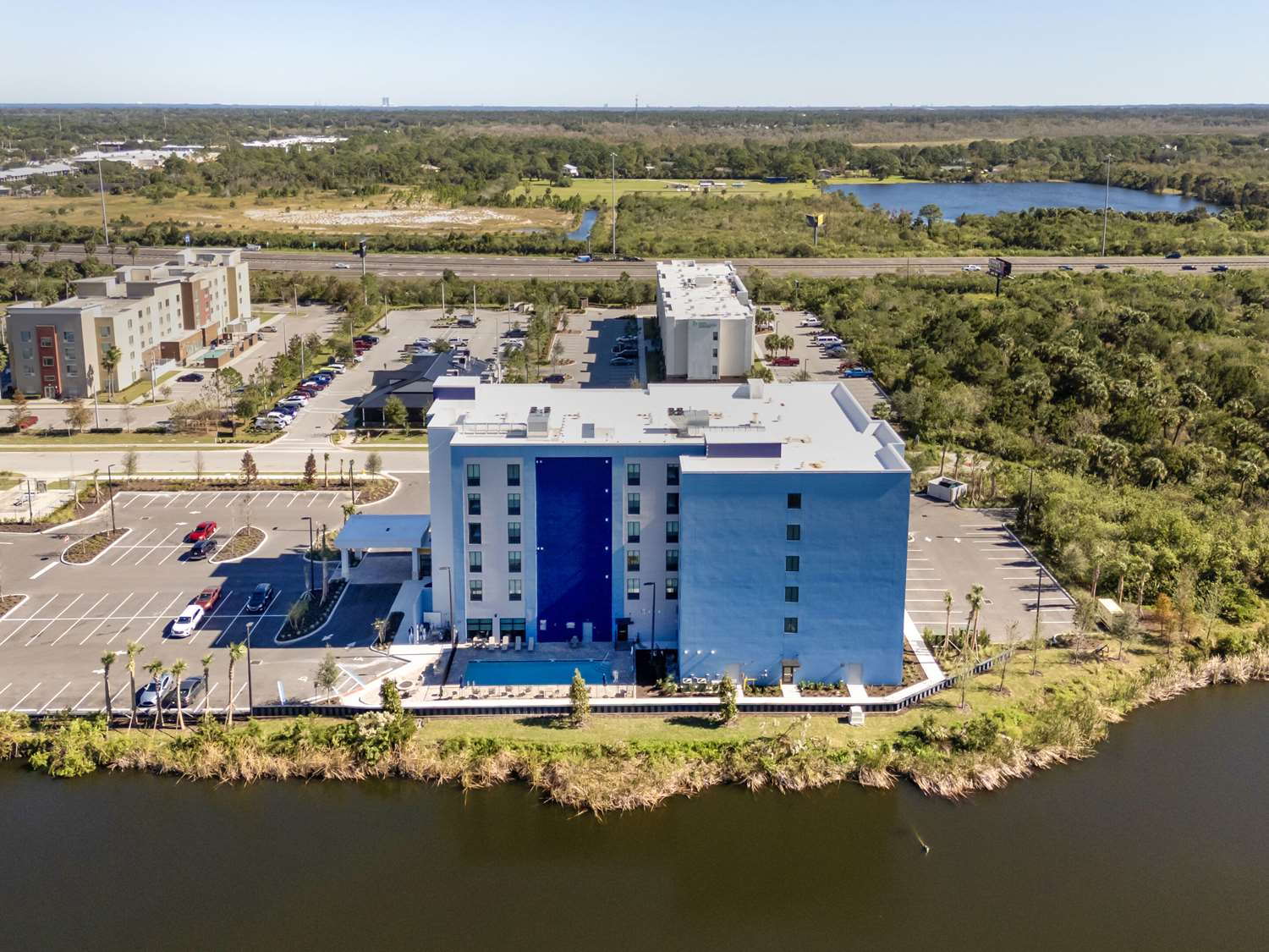 Comfort Suites Titusville near Kennedy Space Center 20/23