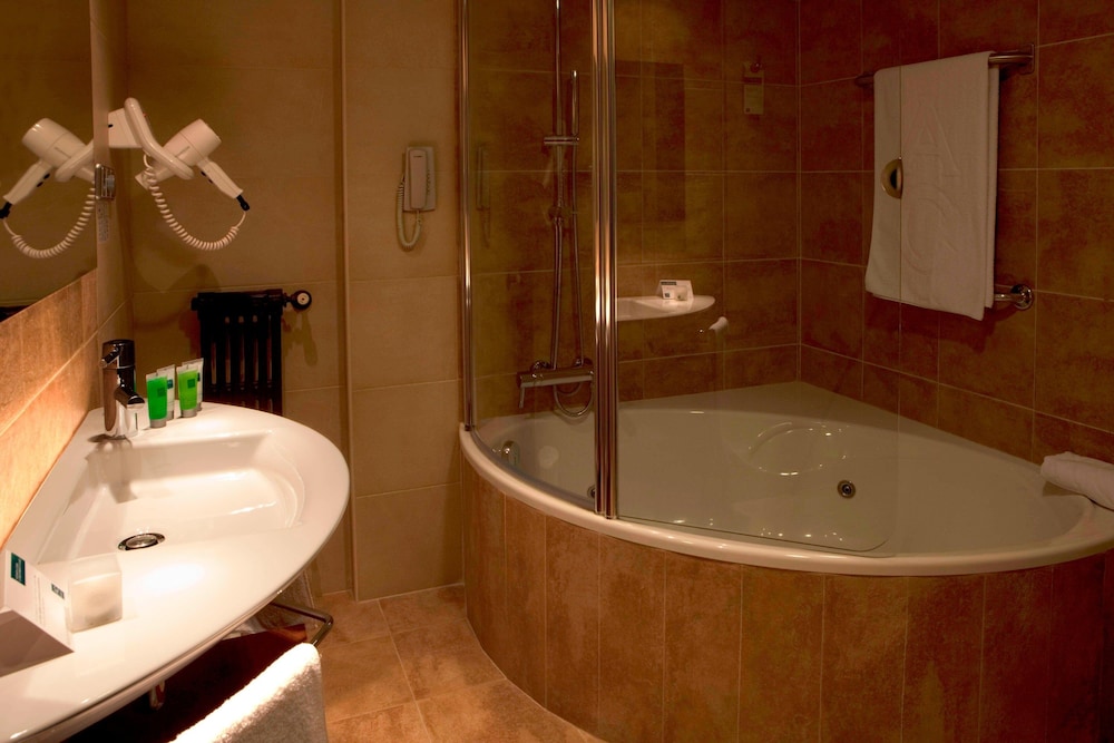 AC Hotel Carlton Madrid by Marriott 17/31