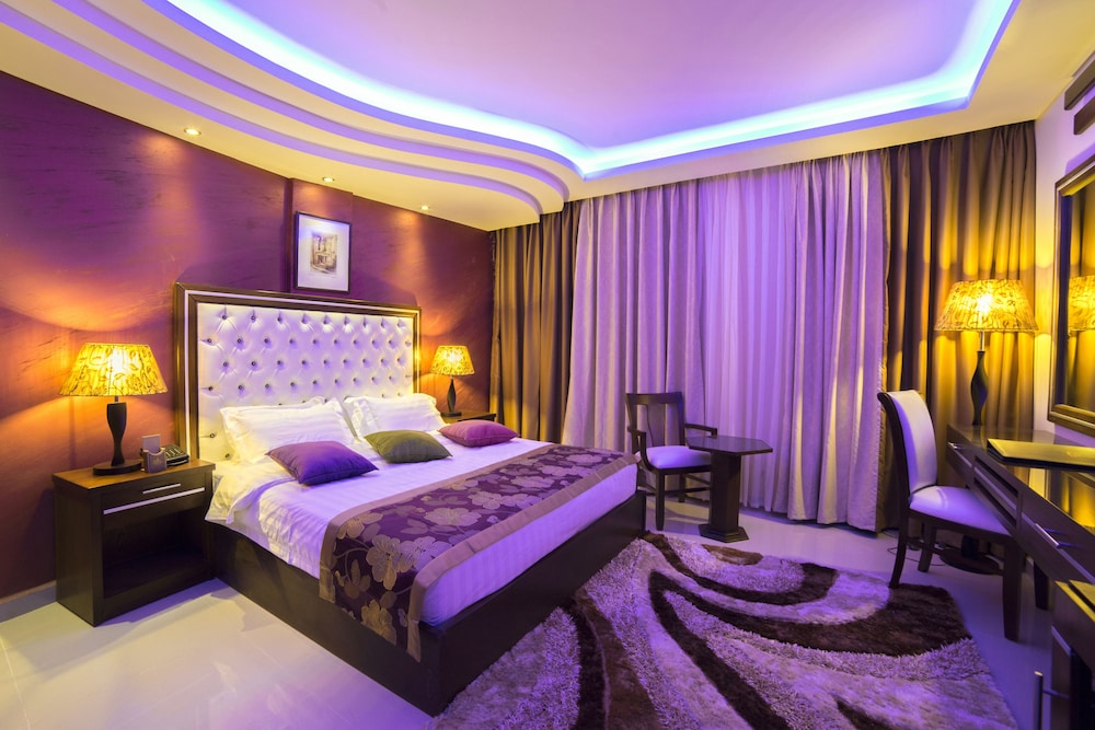 P Quattro Relax Hotel 40/73