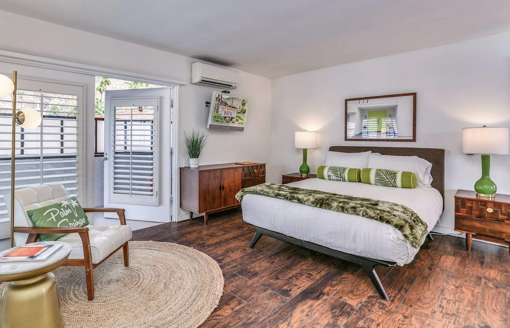 Del Marcos Hotel 12/65