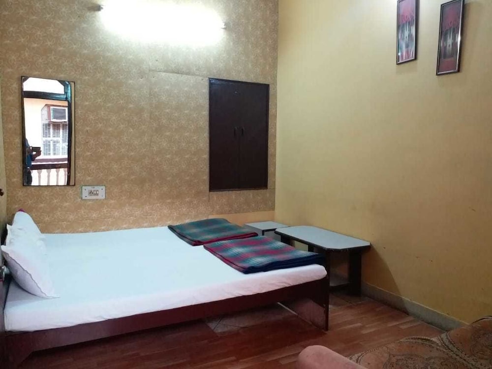 HOTEL RAJ BED AND BREAKFAST 19/36