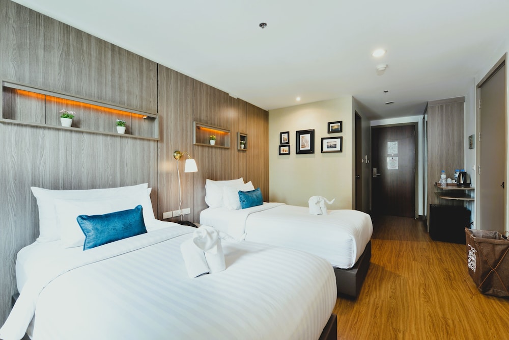 SUPERIOR, TWIN BEDS