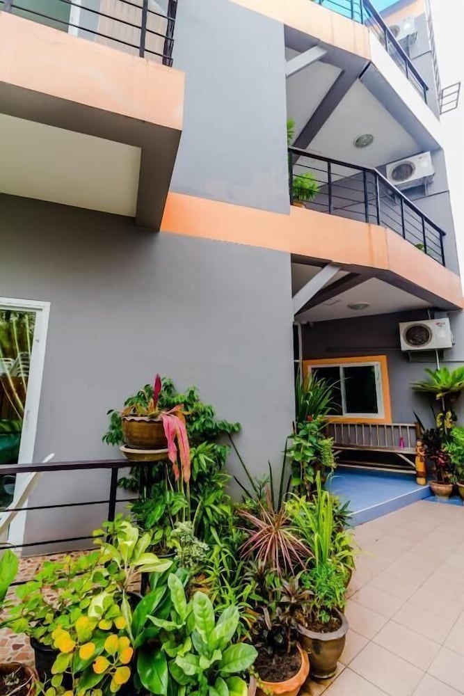 Baan Yuyen Karon Guesthouse 5/76