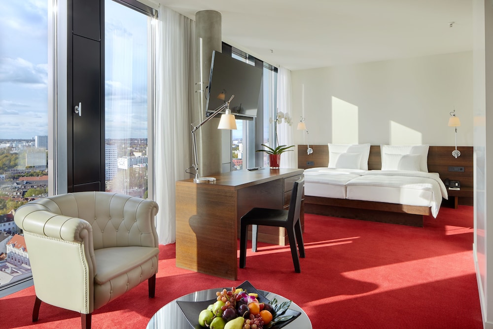 Empire Riverside Hotel 21/58