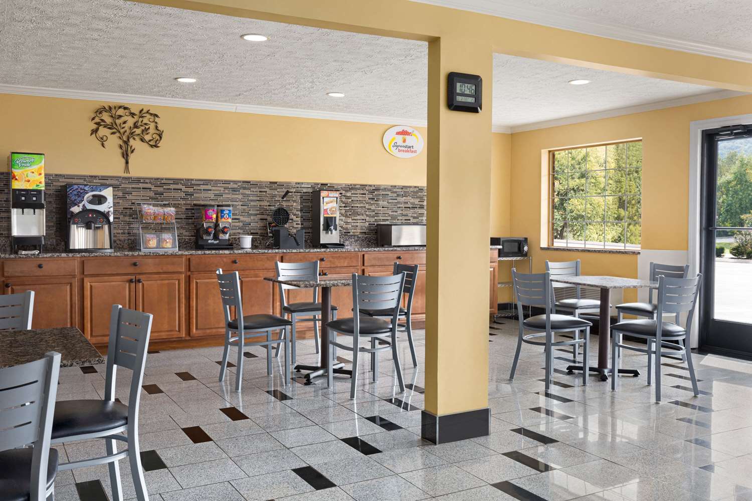 Super 8 By Wyndham Whites Creek Nashville Nw Area 36/51
