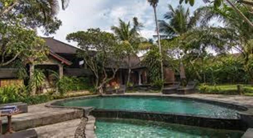 De Munut Balinese Resort and Spa 63/71