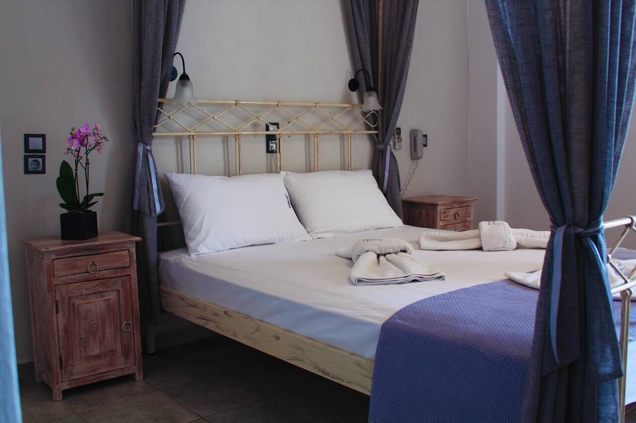 غرفة مفردة بسرير فردي، Olympia Hotel 4/5