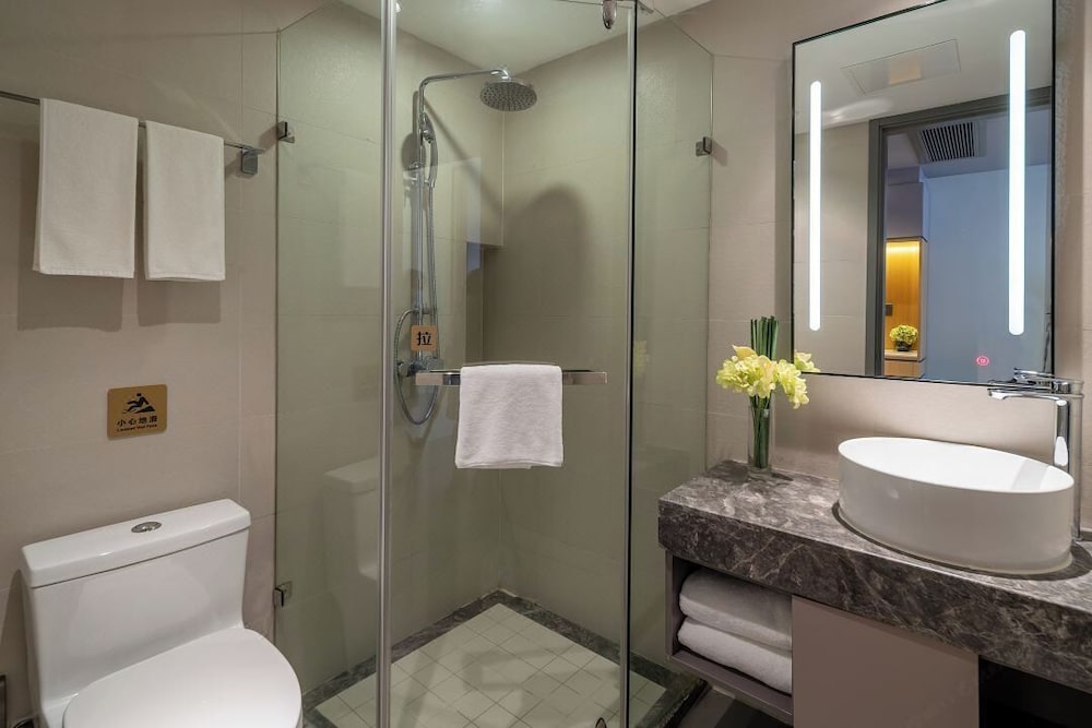 Home Inns Xiamen 33/33