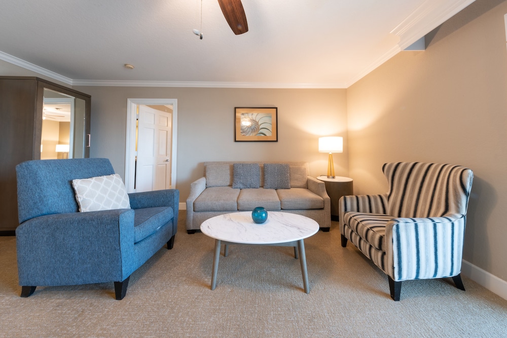 Carlsbad Inn Beach Resort 28/40