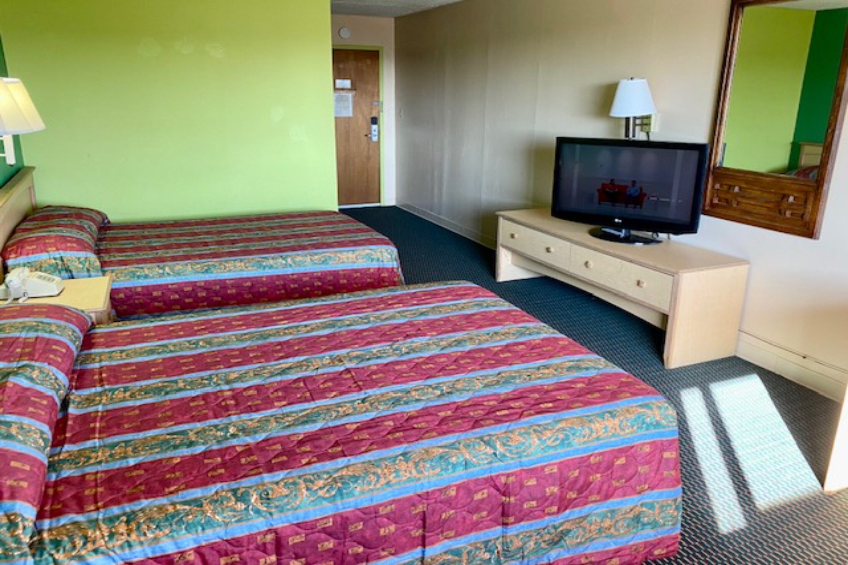 Red Carpet Inn & Suites Lima 37/64