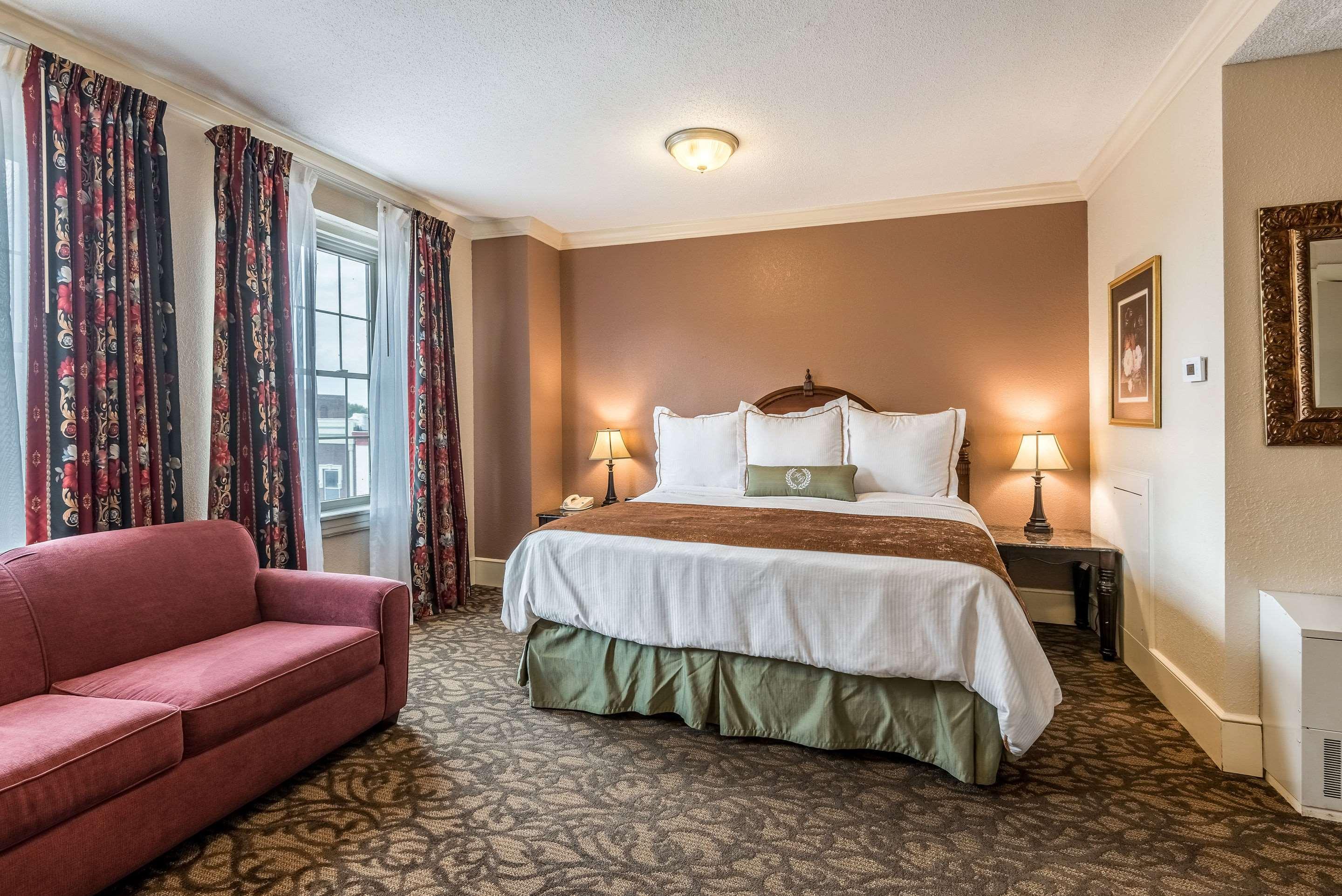 Room, King Bed