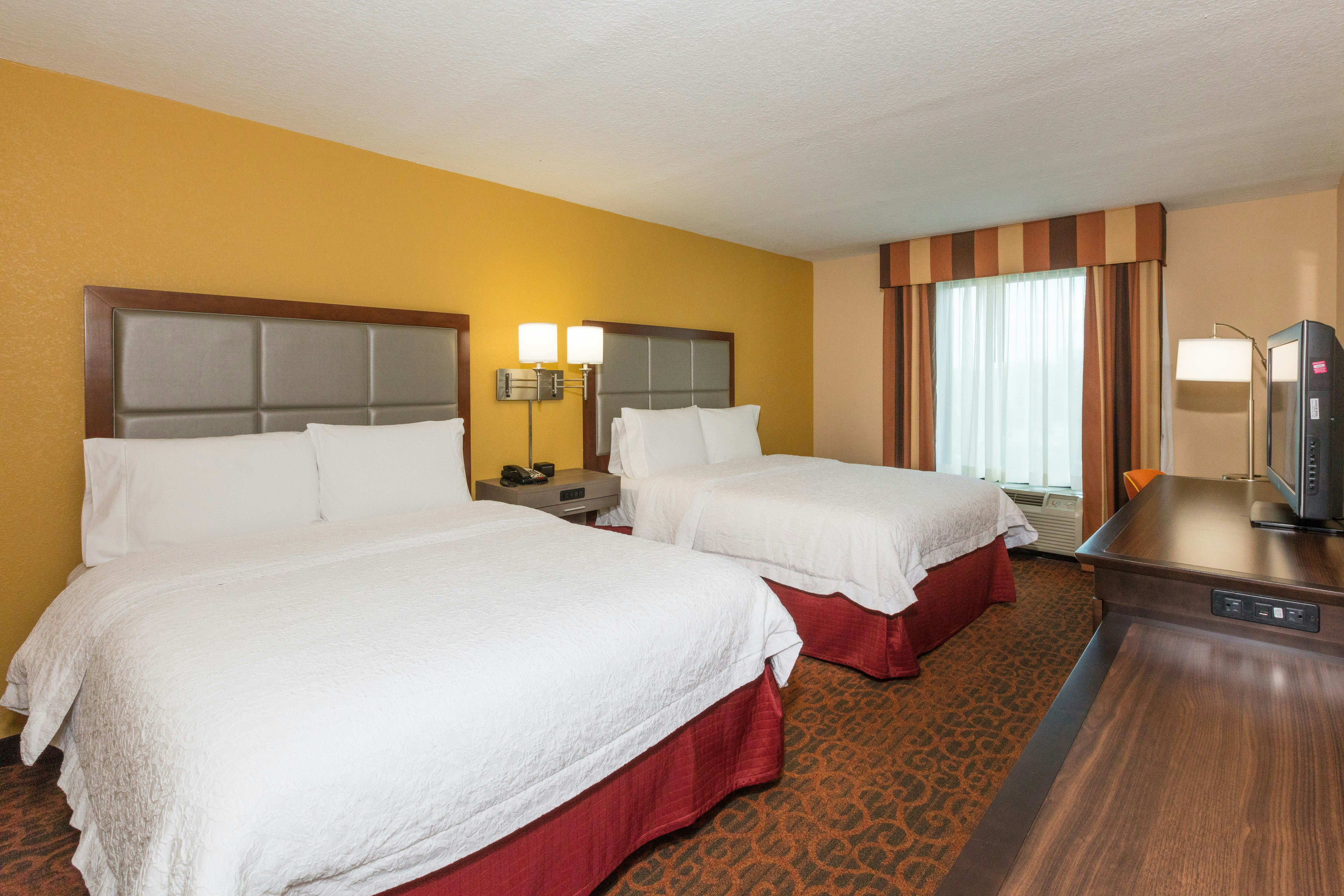 ROOM, 2 QUEEN BEDS, ACCESSIBLE
