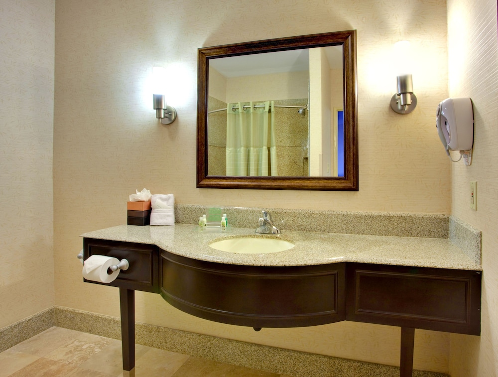 Holiday Inn Express La Mesa Near SDSU 30/72