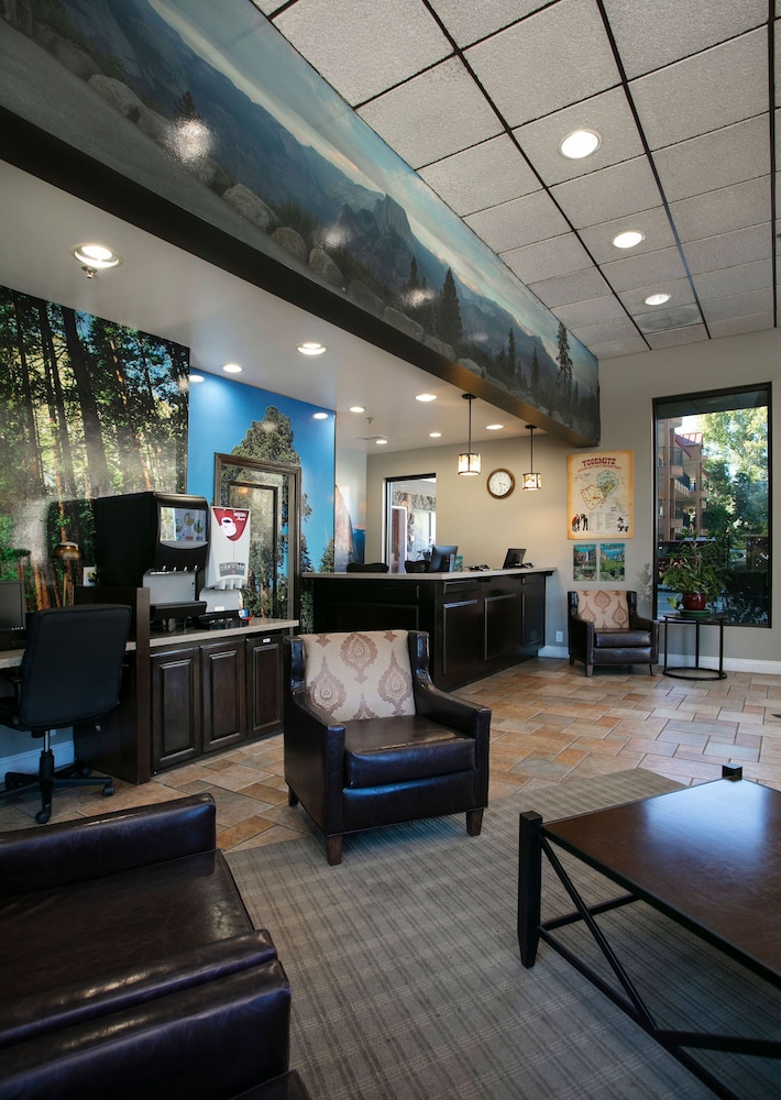 Best Western Plus Yosemite Way Station Motel 11/44