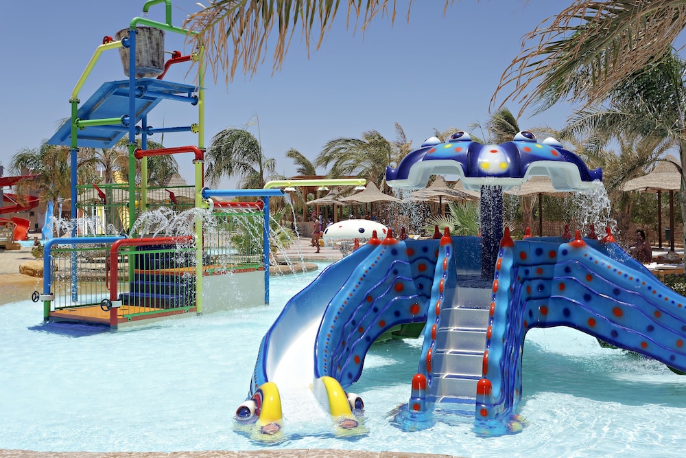 The Three Corners Sea Beach Resort 66/74