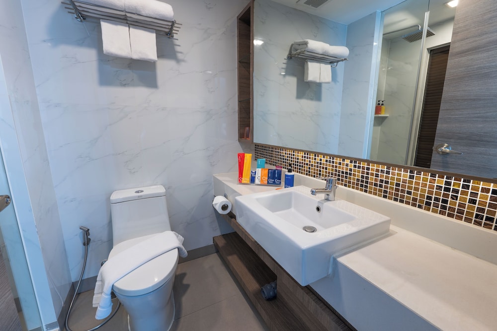 Citrus Sukhumvit 11 by Compass Hospitality 64/64