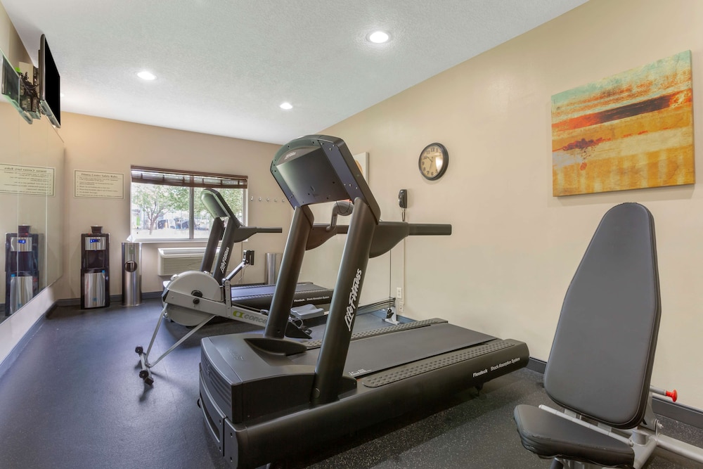 Best Western Plus The Four Corners Inn 41/69