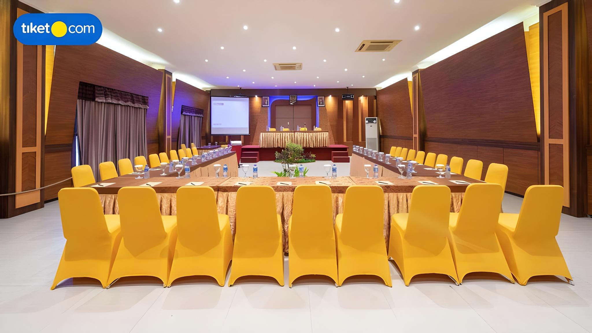 Diamond Hotel Samarinda 26/27