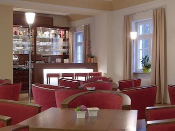 Sante Royale Hotel 36/65