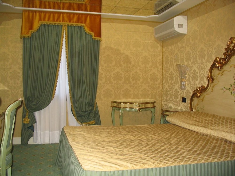 BELLE EPOQUE 15/36