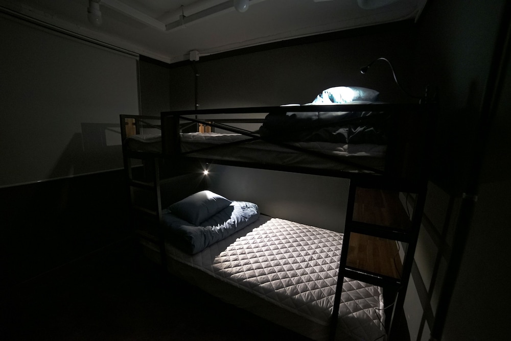 That House - Hostel 41/57