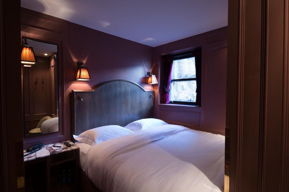 Mimi's Hotel Soho 27/63