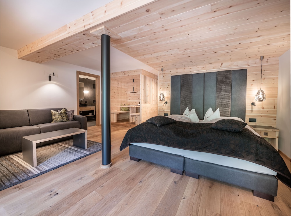 Hotel Cristallo 26/70