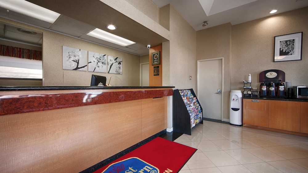 Best Western Pasadena Inn 8/35