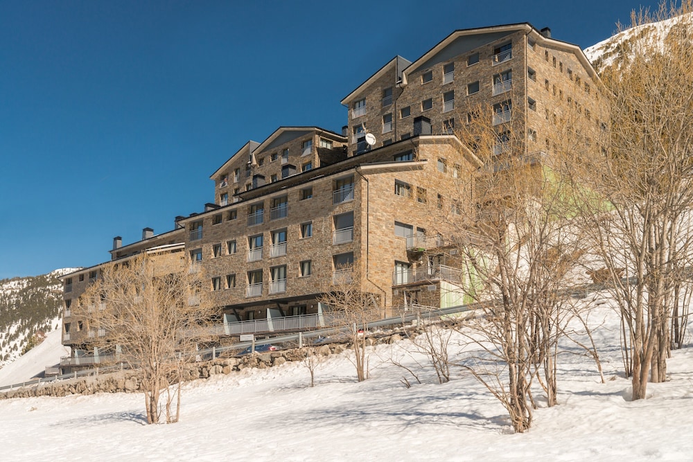 Pierre Vacances Andorra Peretol 33/42