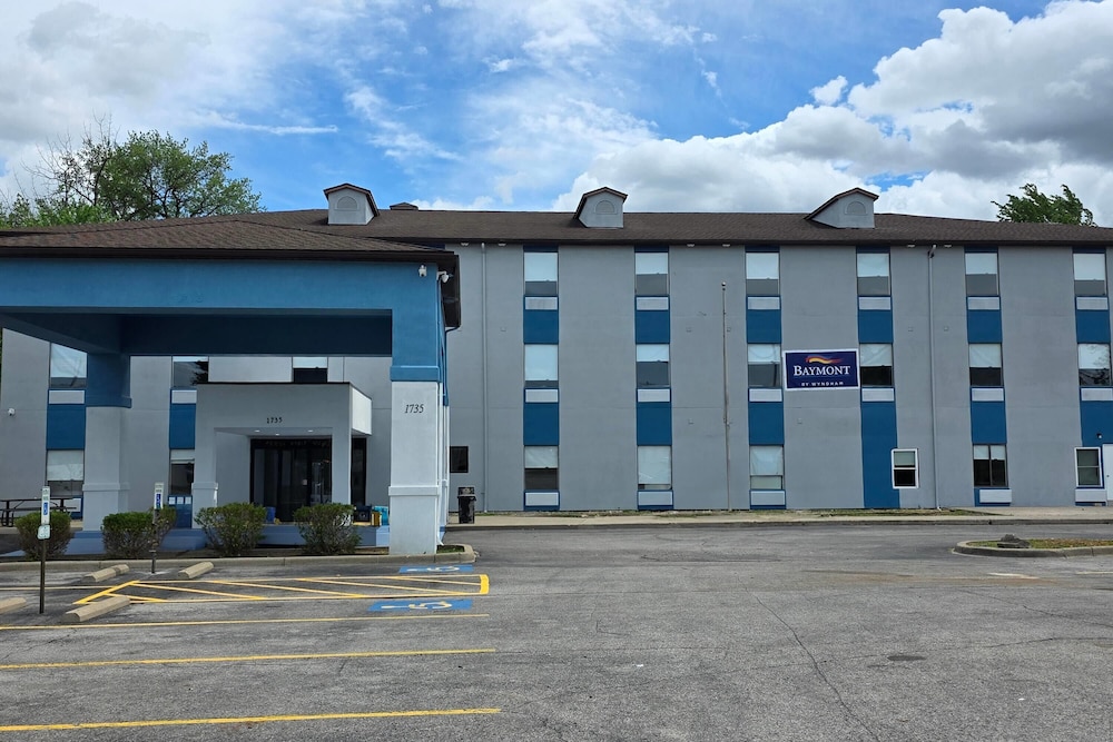 Baymont by Wyndham Louisville Southwest 2/34