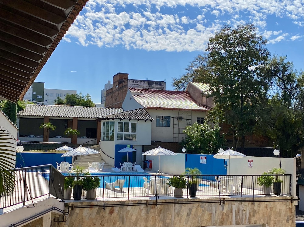 San Rafael Hotel 9/86