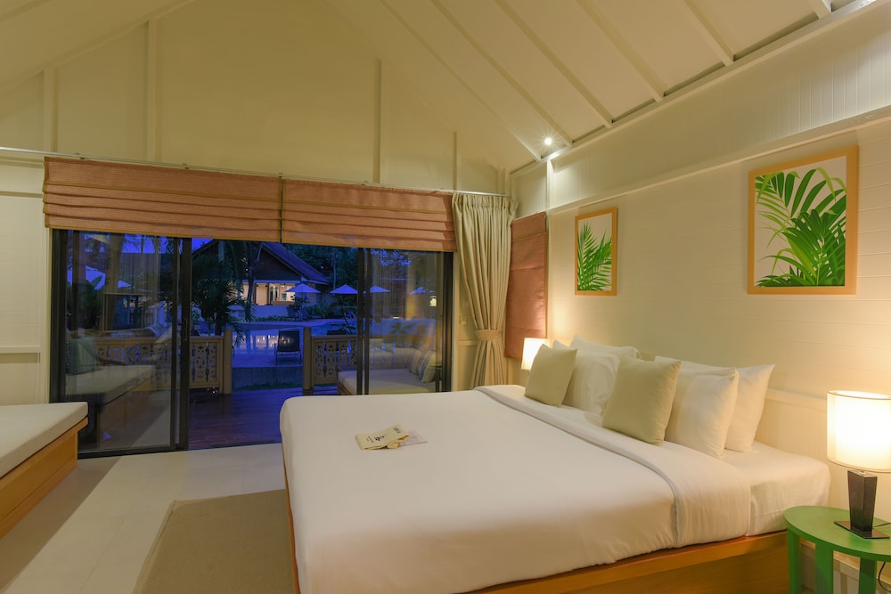 Paradise Beach Resort 19/42