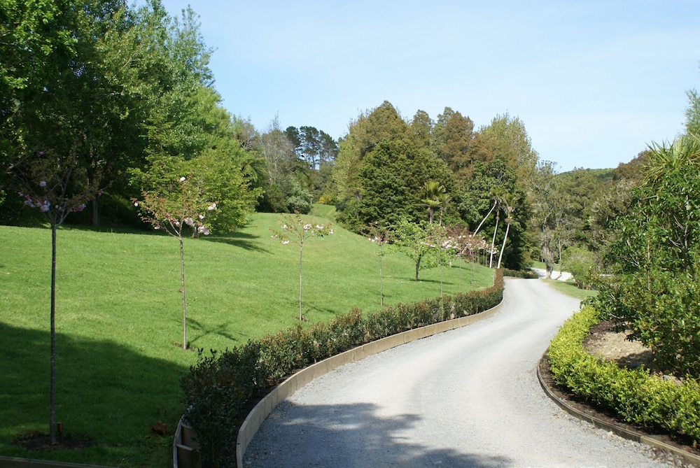Woodhouse Mountain Lodge 38/50