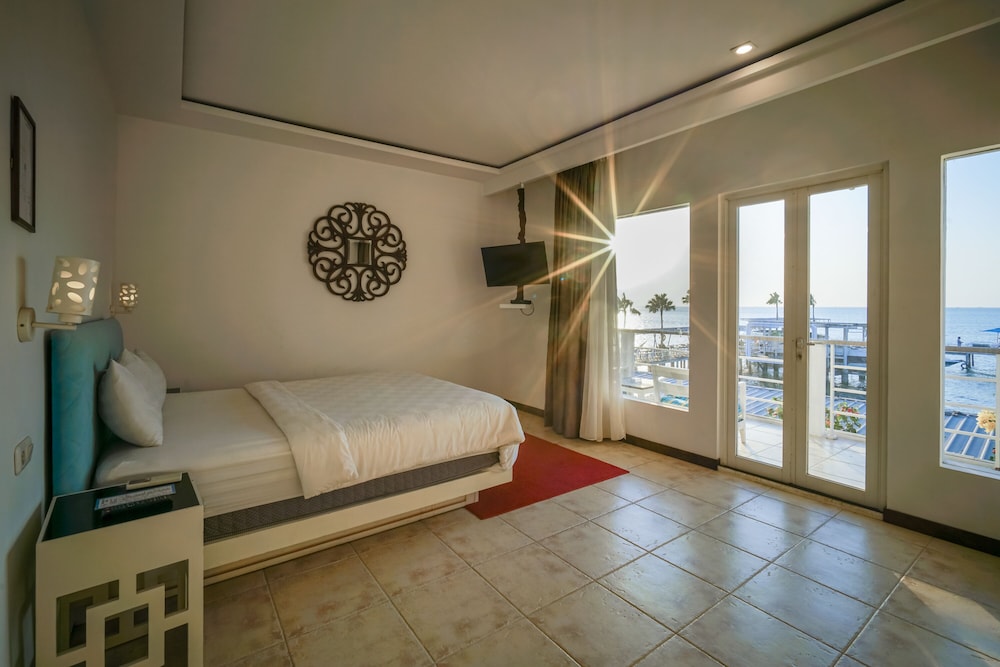 Ocean View Residence Hotel Jepara 15/50