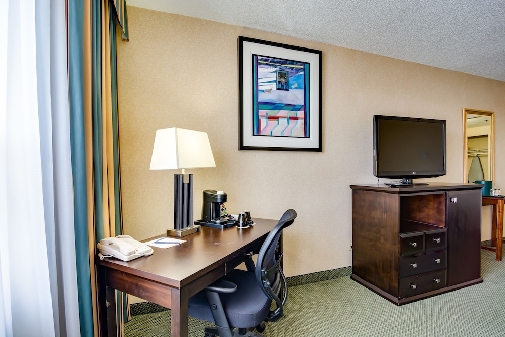 Sawridge Inn Edmonton South 46/49