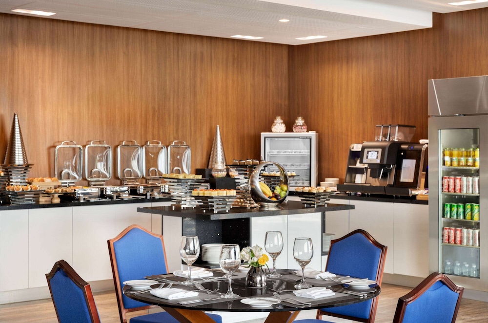 Wyndham Grand Manama 47/64