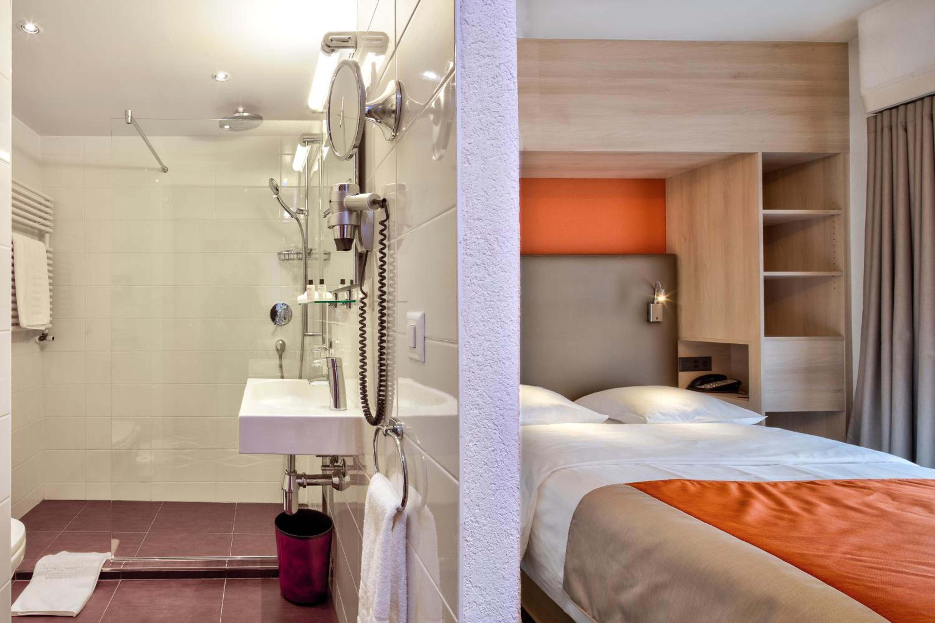غرفة مفردة، Eden Hotel 4/4
