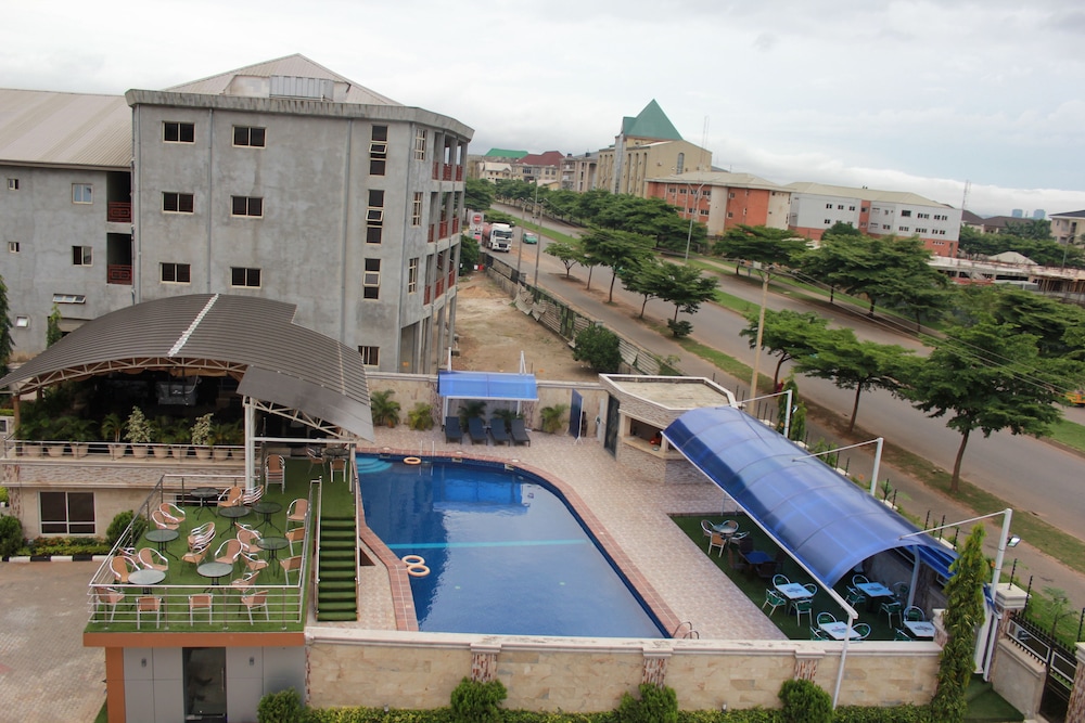 Grand Cubana Hotels 4/45
