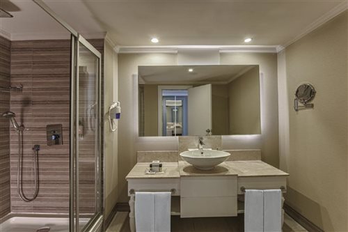 Superior, Double or Twin Bed, Lateral Side Sea View