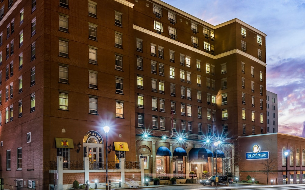 Lord Nelson Hotel And Suites 2/61