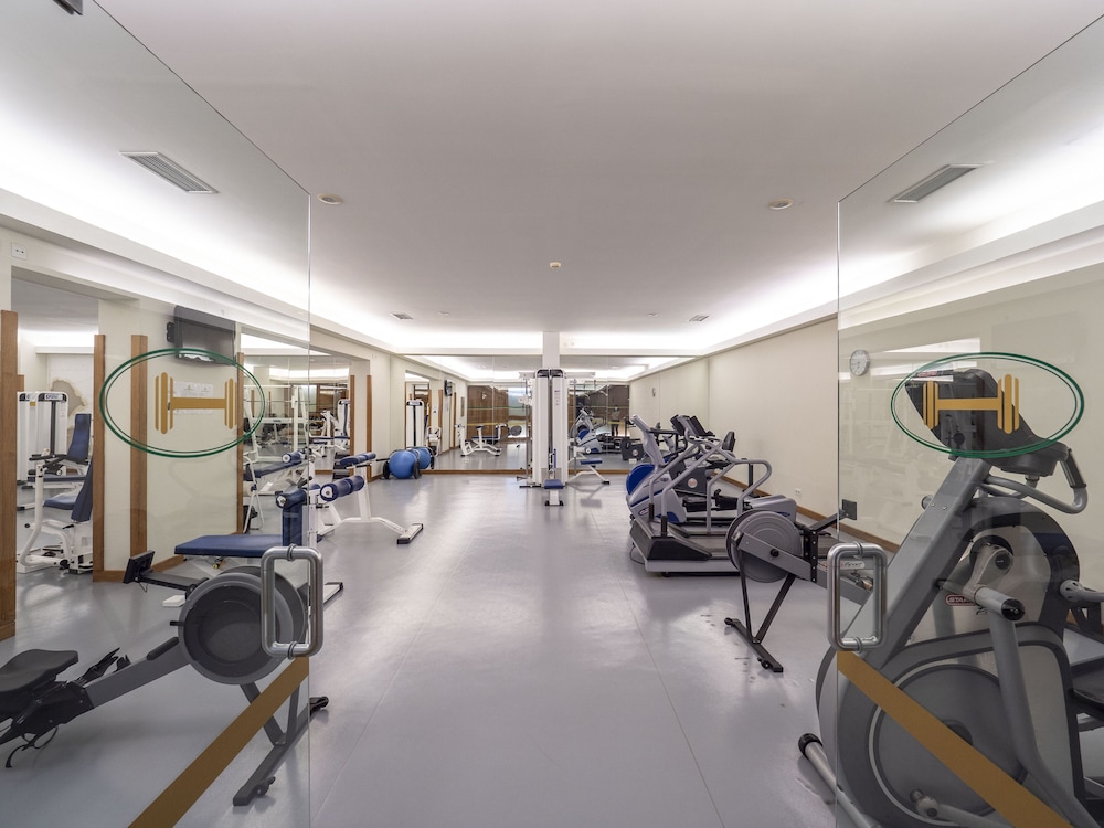 Holiday Inn Algarve Albufeira by IHG 46/79