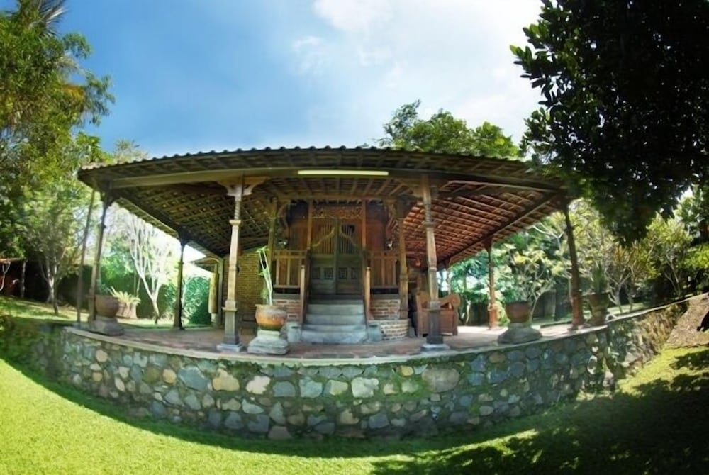 Hills Joglo Villa 49/50