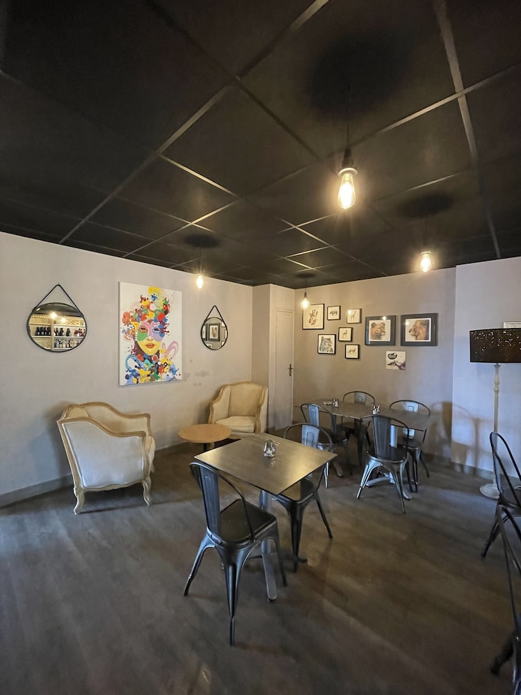 Hotel the Originals Saumur Ouest La Saulaie 46/63