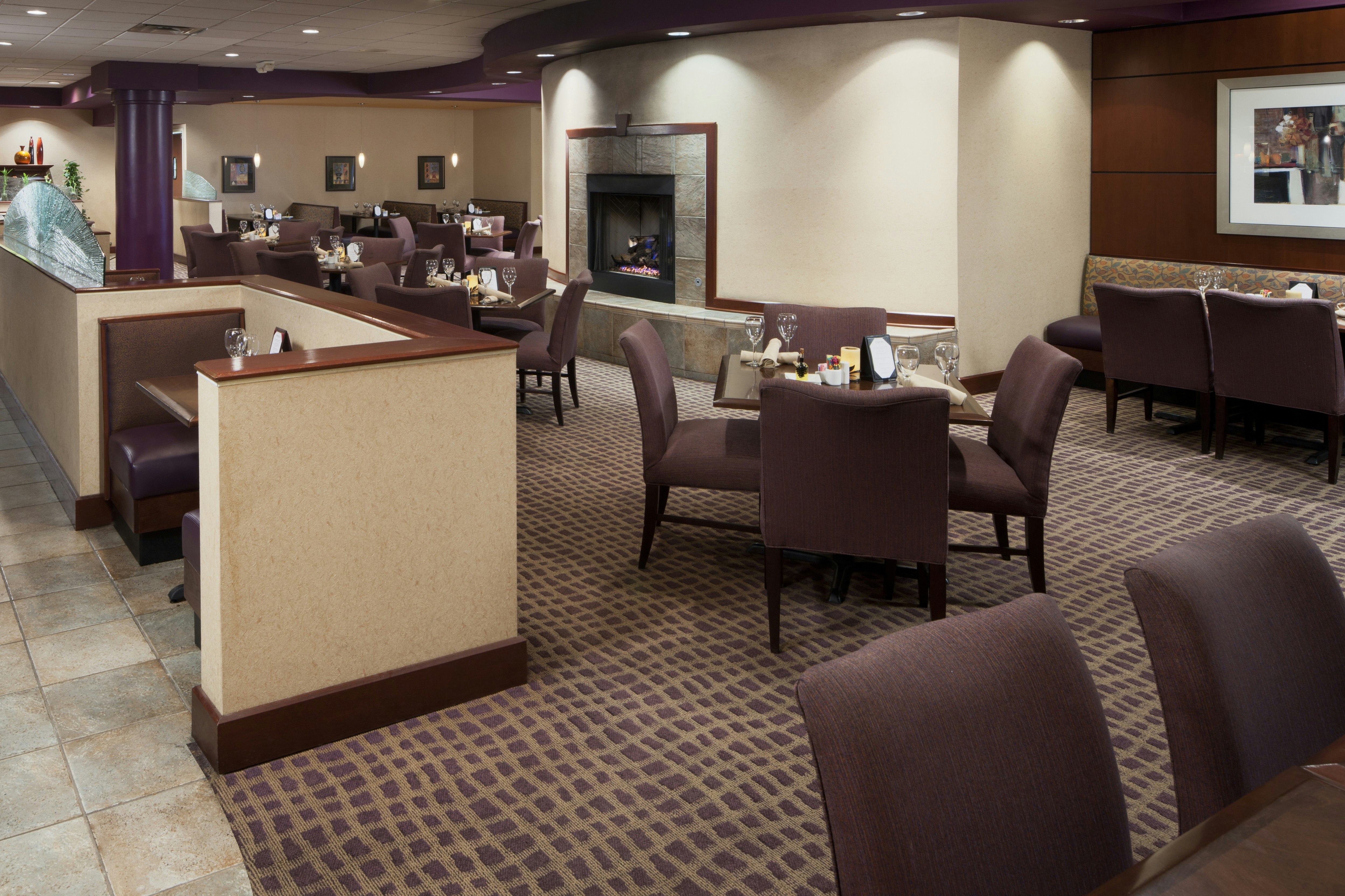 DoubleTree Suites by Hilton Cincinnati - Blue Ash 31/38