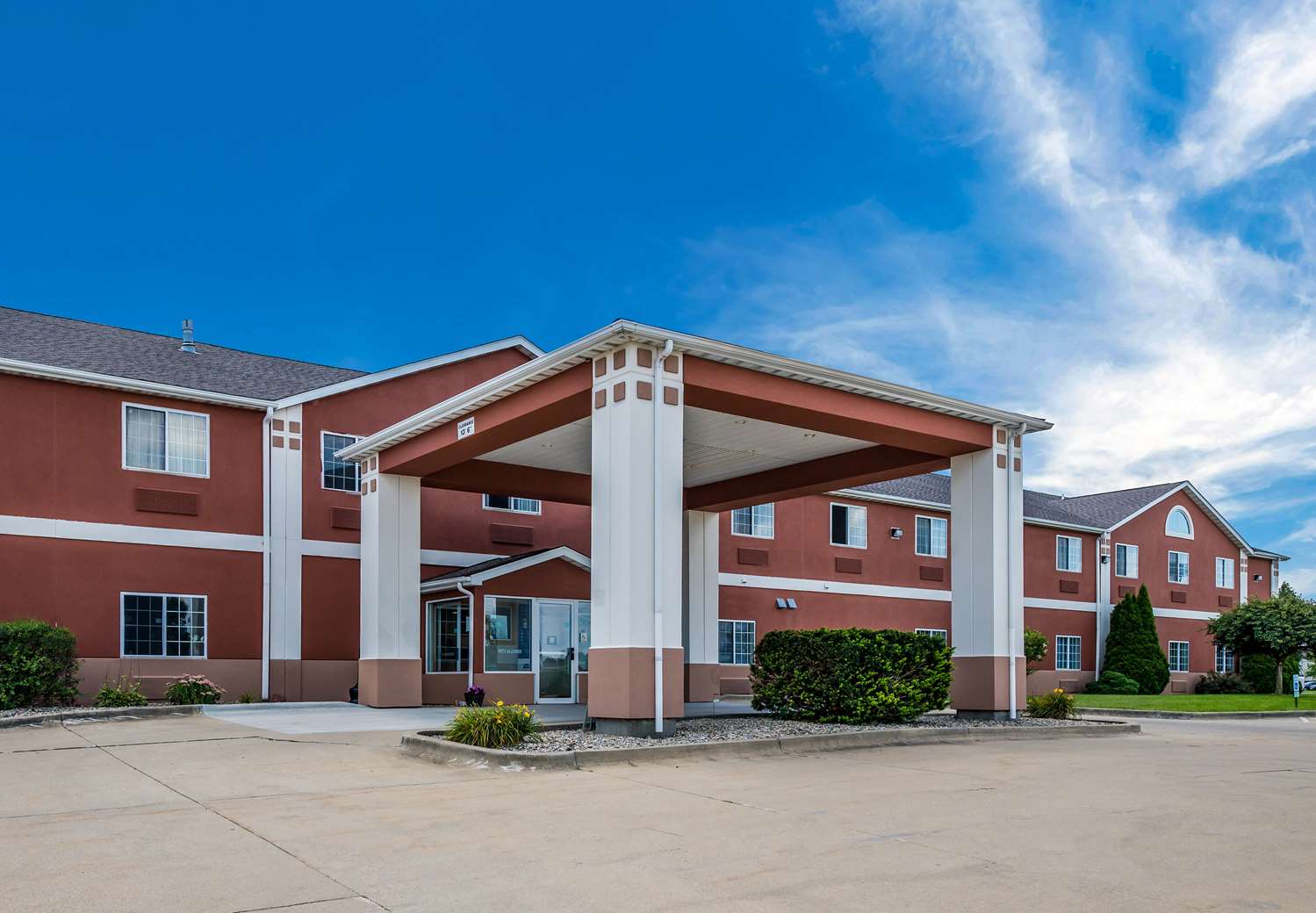 Rodeway Inn Urbana Champaign University Area 1/33