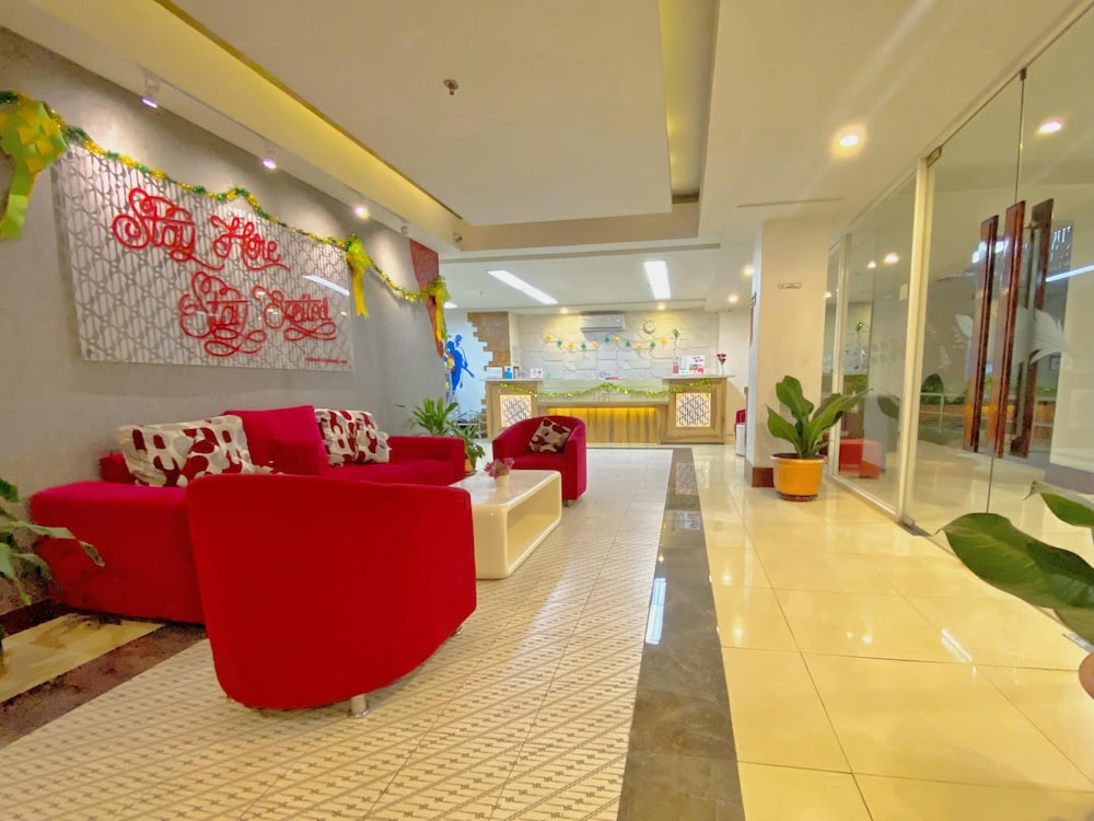 TICKLE HOTEL 15/20