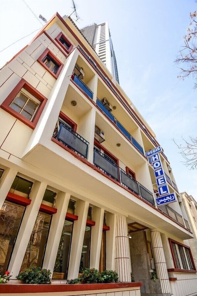 Regis Hotel 3/31