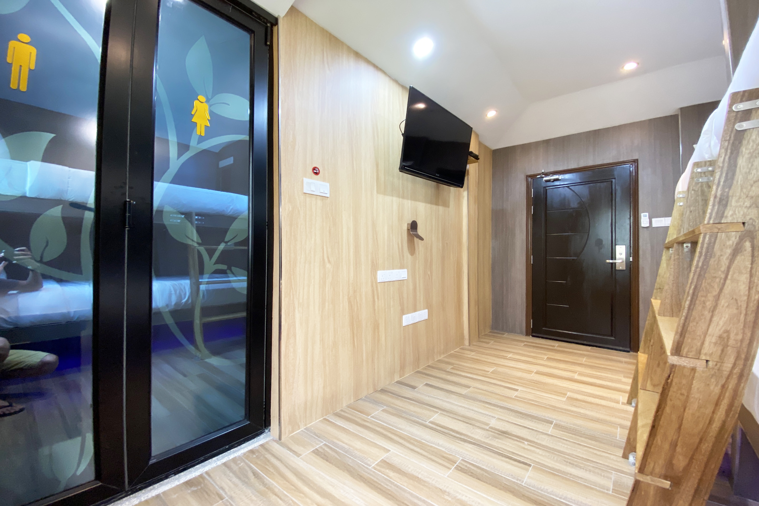 OYO 90262 Kota Kinabalu Homestay, Villa & Suite Boutique 10/18